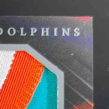 2023 Panini Limited De'Von Achane Silver Spotlight 13/75 RC Auto Miami Dolphins