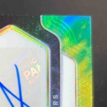 2023 Panini Select DJ Moore Signature Memorabilia Tie Dye Prizm 1/25 Auto Bears