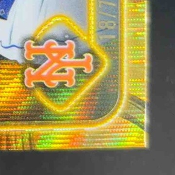 2024 Topps Chrome Gilded Collection Pete Alonso Gold Wave Refractor 18/75 Mets