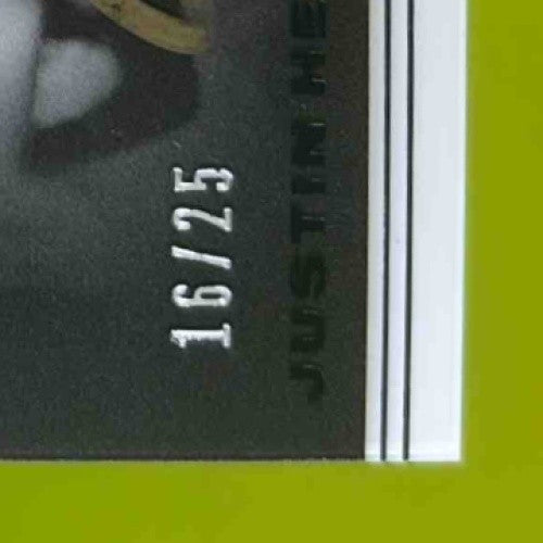 2021 Panini Black Justin Herbert Spotlight Signatures Horizontal 16/25 Auto