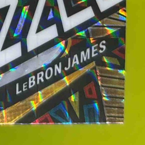 2022-23 Panini Mosaic LeBron James Razzle Dazzle #5 Los Angeles Lakers