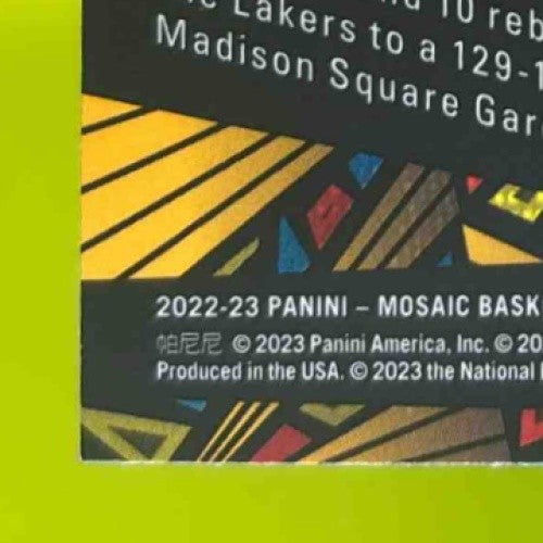 2022-23 Panini Mosaic LeBron James Razzle Dazzle #5 Los Angeles Lakers