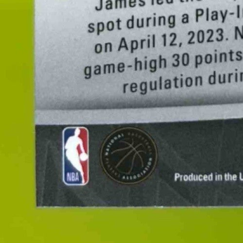 2022-23 Panini Mosaic LeBron James Elevate #4 Los Angeles Lakers