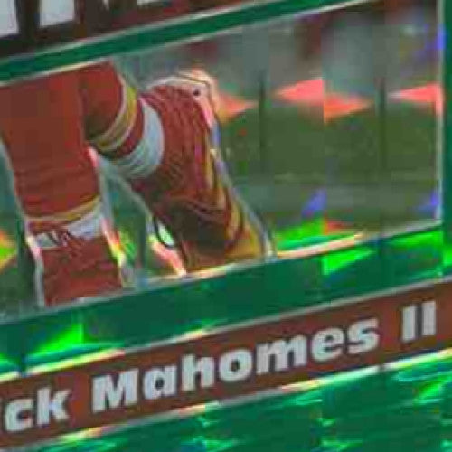 2020 Panini Mosaic Patrick Mahomes II Got Game? Prizm Green #GG16 Chiefs