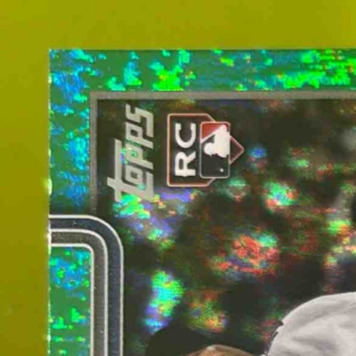 2025 Topps Hyeseong Kim Green Holo Foil 18/99 #573 RC Los Angeles Dodgers
