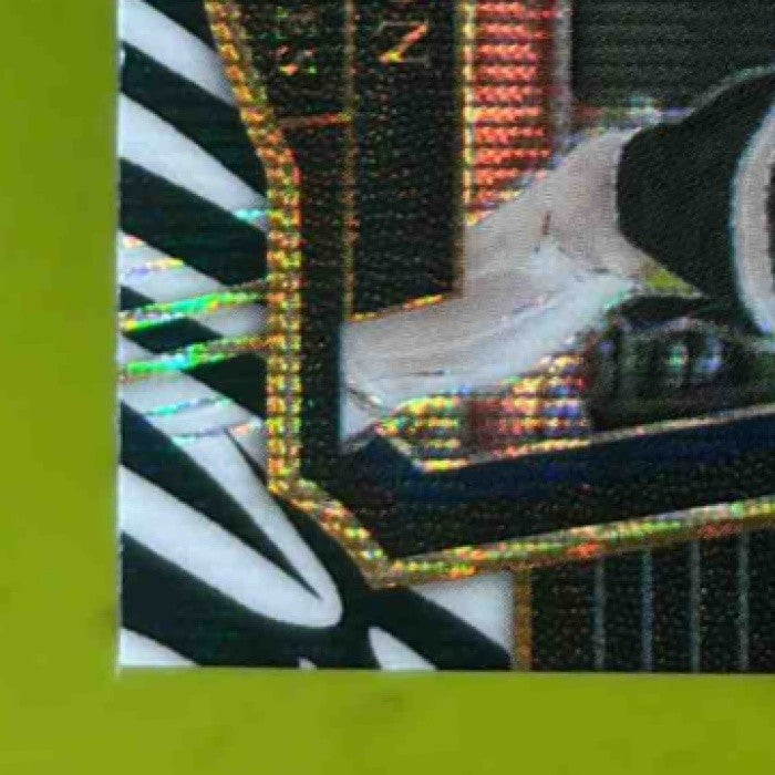 2017-18 Panini Select Taj Gibson Zebra Prizms #156 Minnesota Timberwolves