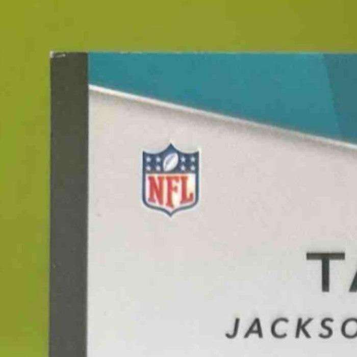 2019 Panini Spectra Fred Taylor Illustrious Legends Neon Green /25 Auto Jaguars