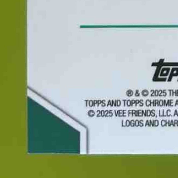 2025 Topps Chrome VeeFriends Gary Vaynerchuk Entrepreneur Elf's Favorite