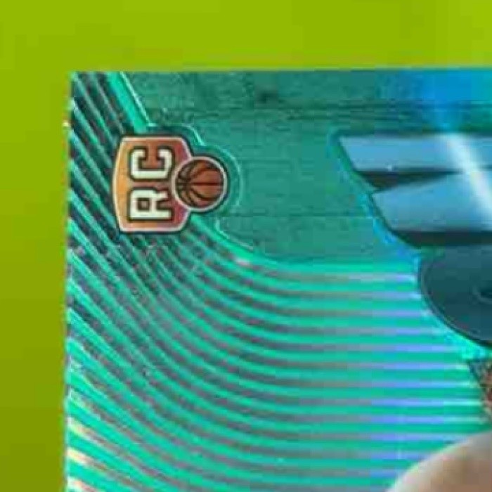 2025-26 Topps Chrome Liam McNeeley Generation Rising Aqua /199 RC Hornets