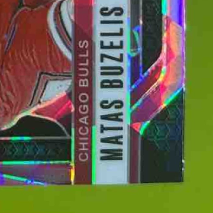 2024-25 Panini Prizm Matas Buzelis Pink Ice #252 RC Chicago Bulls