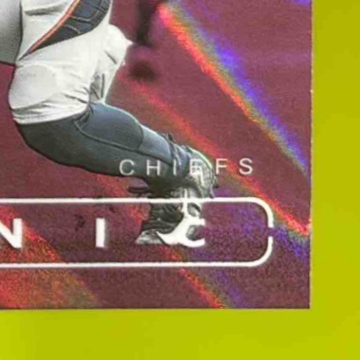 2024 Panini Photogenic Patrick Mahomes II Purple 28/75 #20 Kansas City Chiefs