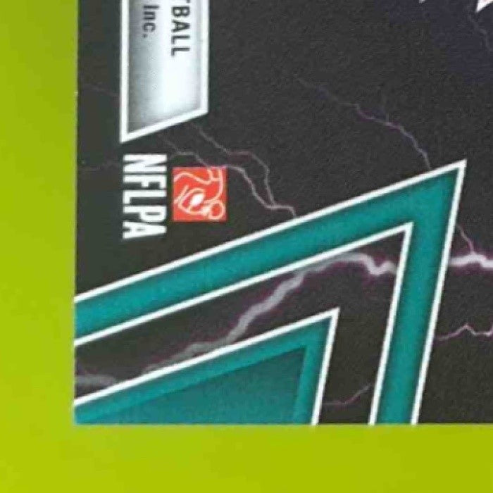 2025 Panini Phoenix Tyreek Hill Thunderbirds Yellow Mojo /49 #32 Miami Dolphins