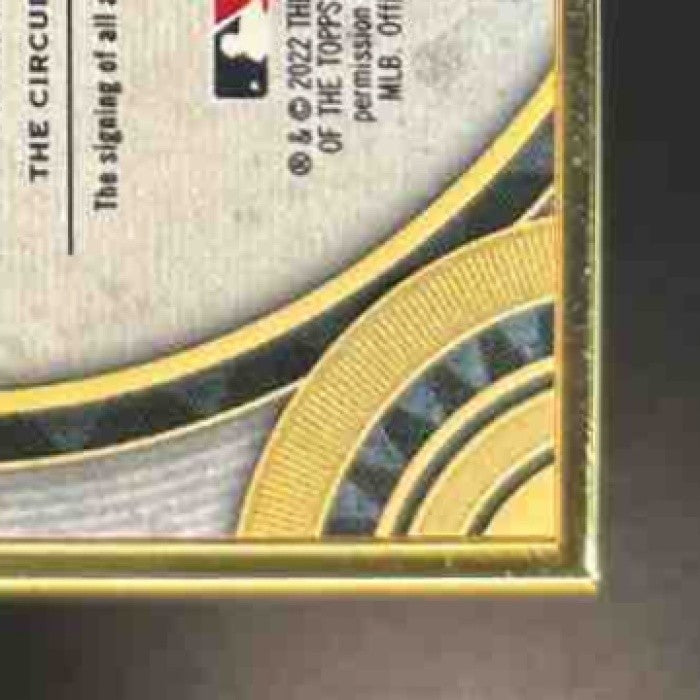 2023 Topps Transcendent Collection Juan Soto Gold Frame Auto 1/20 BOOK END Padre