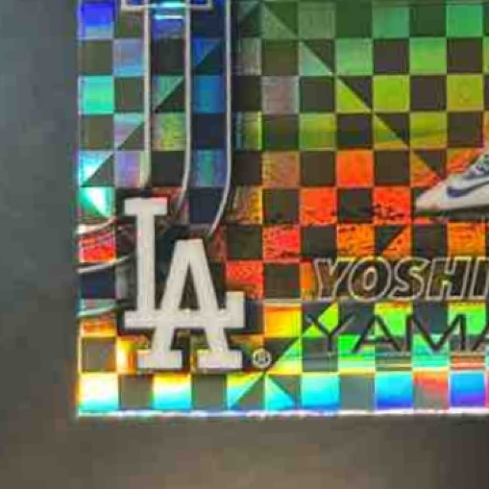 2025 Topps Chrome Yoshinobu Yamamoto X-Fractor #179 Los Angeles Dodgers