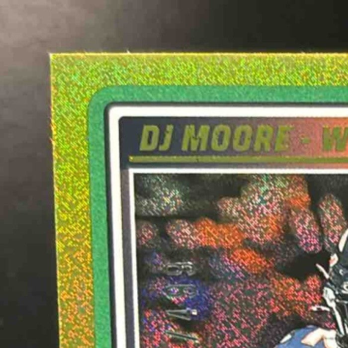 2025 Panini Score DJ Moore Dots Gold /499 #254 Chicago Bears