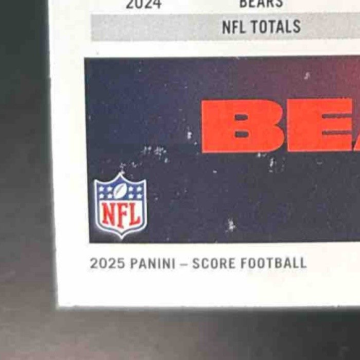 2025 Panini Score DJ Moore Dots Gold /499 #254 Chicago Bears