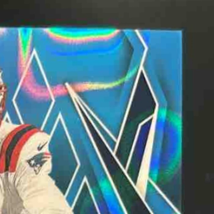 2025 Panini Phoenix Drake Maye Light Blue Lava /325 #111 New England Patriots