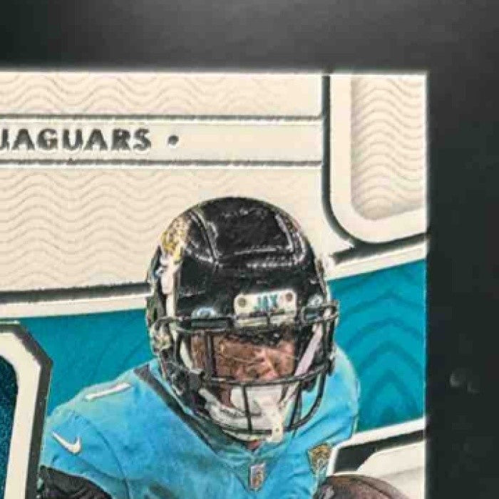2021 National Treasures Travis Etienne Jr. /99 #169 Rookie Patch Auto RC Jaguars