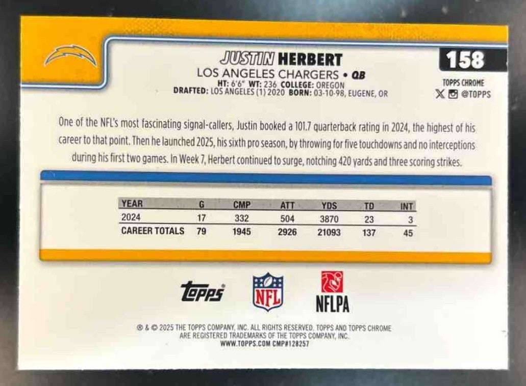 2025 Topps Chrome Justin Herbert Neon Pulse Refractor #158 Los Angeles Chargers