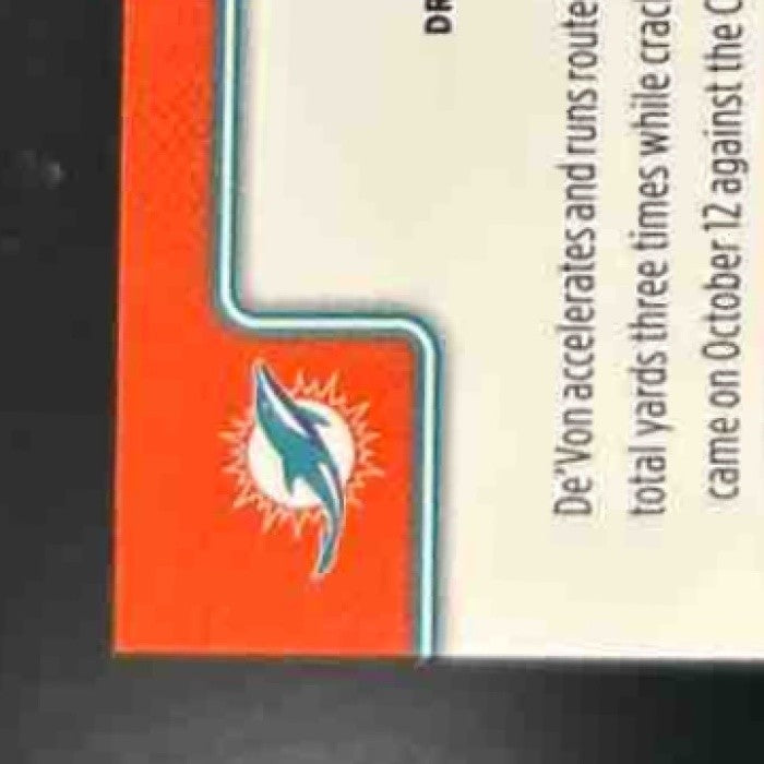 2025 Topps Chrome De'Von Achane Gold Lava Refractor /50 #188 Miami Dolphins