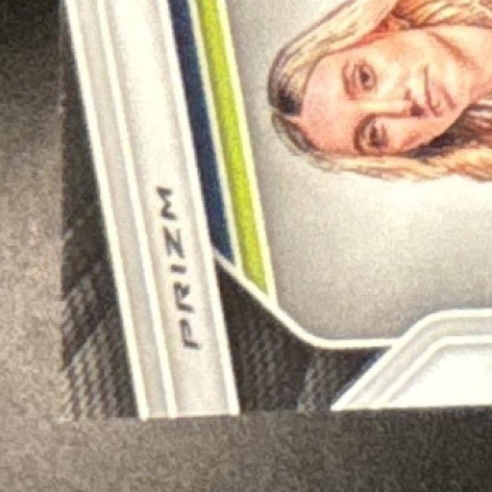 2025 Panini WNBA Prizm Paige Bueckers Checkerboard XFractor RC #147 Dallas Wings
