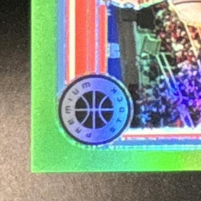 2023-24 Hoops Premium Stock Gordon Hayward Neon Green 5/5 Oklahoma City Thunder