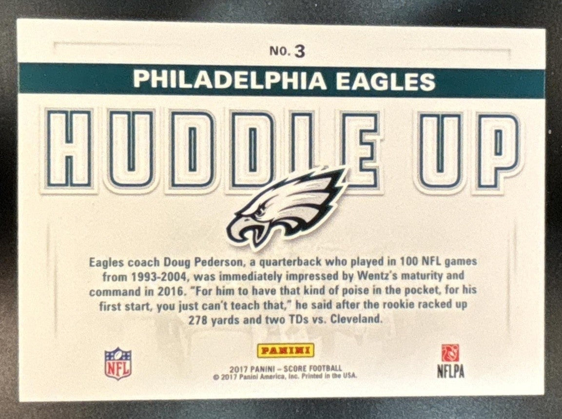 2017 Panini Score Carson Wentz Huddle Up Green #3 Philadelphia Eagles