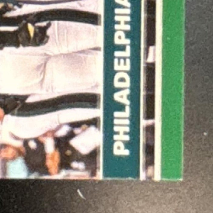 2017 Panini Score Carson Wentz Huddle Up Green #3 Philadelphia Eagles