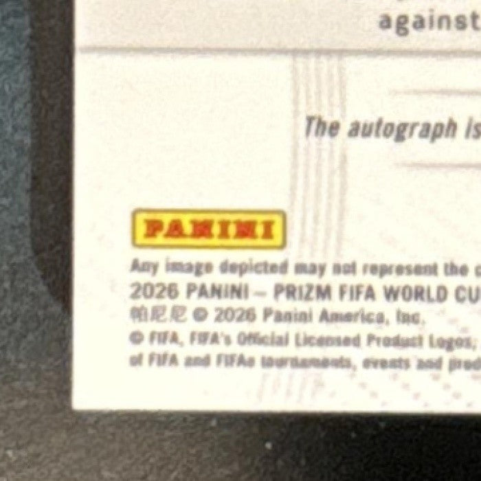 2026 Prizm World Cup Gabriel Batistuta 2012 Throwback Signatures Wave Auto