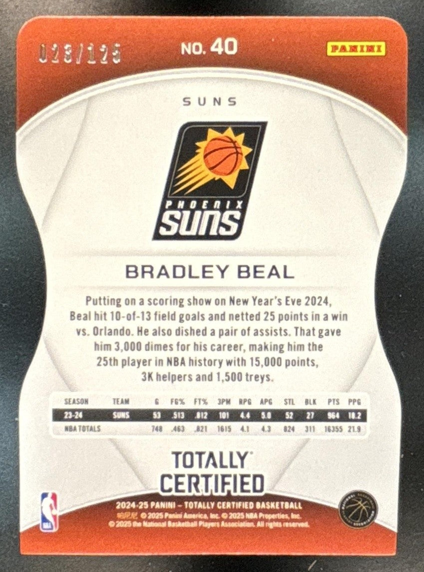 2024-25 Panini Totally Certified Bradley Beal Red Die-Cut /125 #40 Phoenix Suns