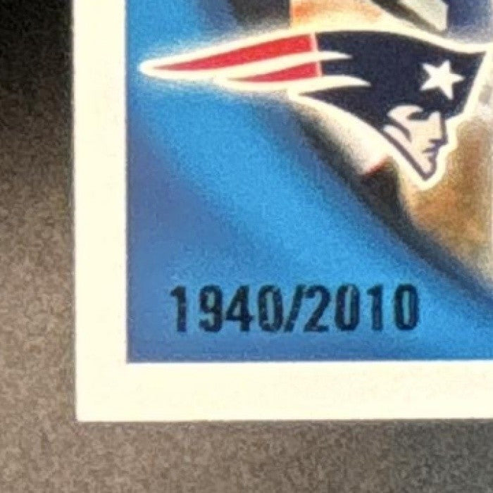 2010 Topps Tom Brady Gold 1940/2010 #30 New England Patriots