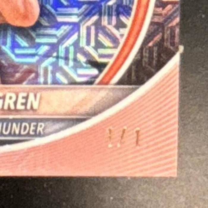 2025-26 Bowman Chet Holmgren Chrome Rose Gold Mojo Refractor 1/1 #BCV-108