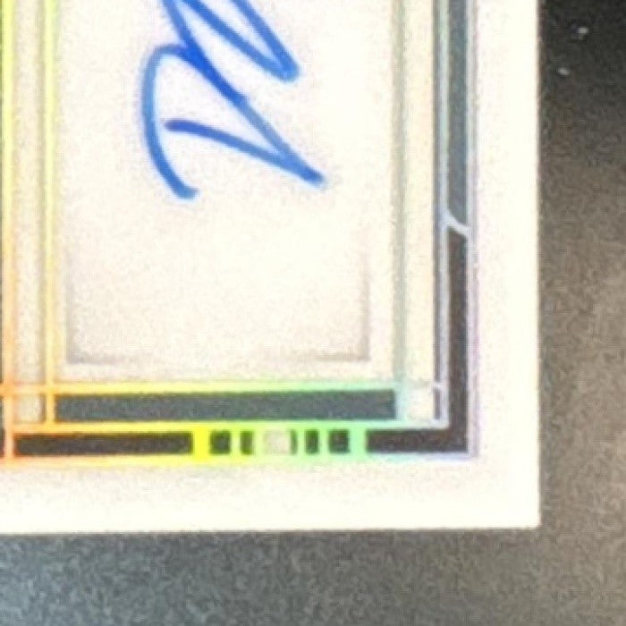 2023 Panini One Deuce Vaughn /10 #105 Auto RC Day One Dallas Cowboys