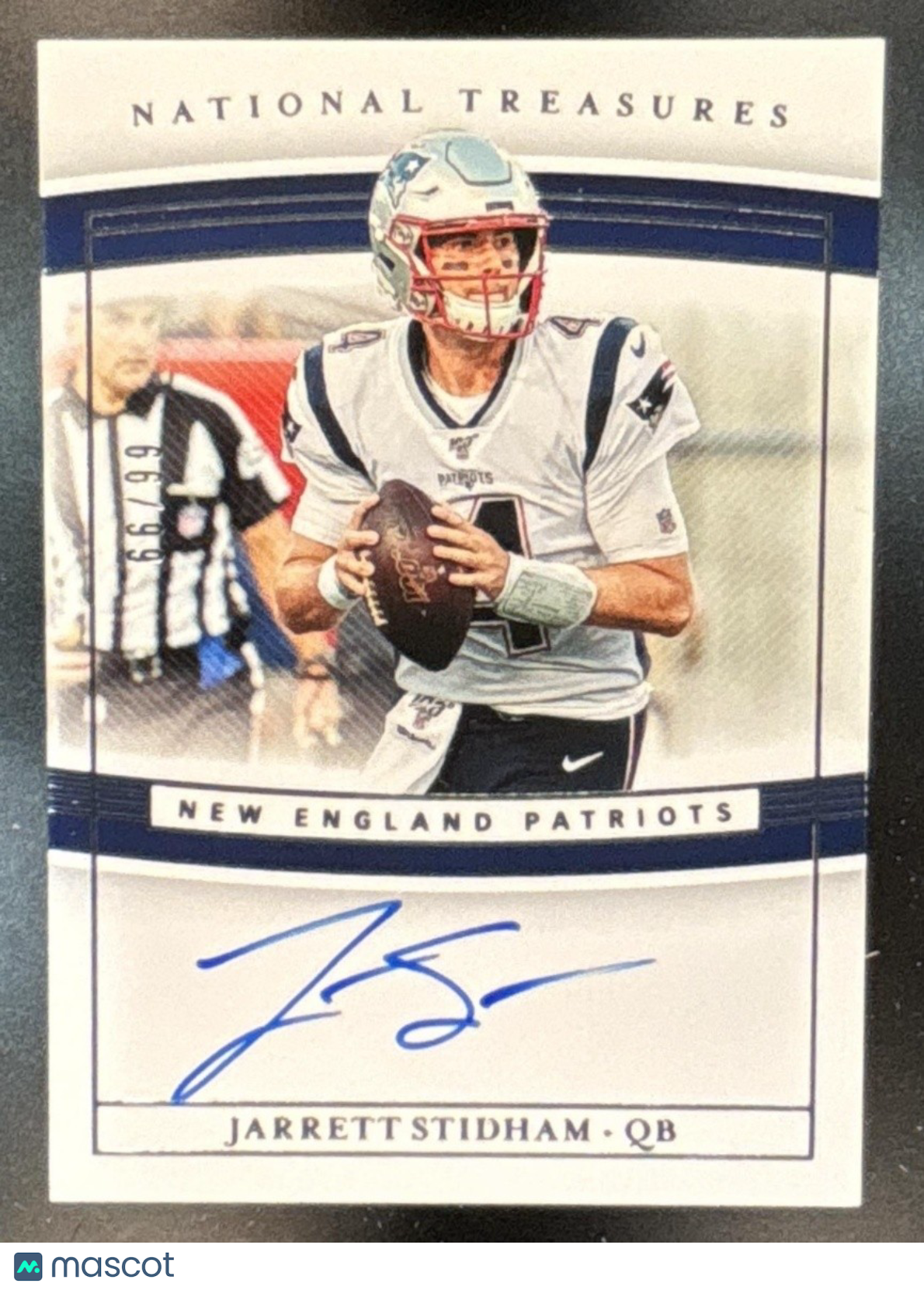 2019 National Treasures Jarrett Stidham Rookie Signatures 66/99 Auto RC Patriots