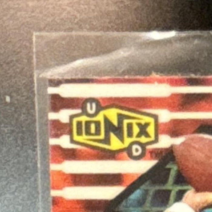 1999 Upper Deck UD Ionix Brett Favre HoloGrFX SSP #H10 Green Bay Packers