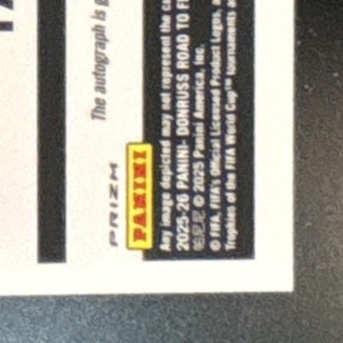 2025-26 Donruss Road to FIFA World Cup 26' Lamine Yamal Beautiful Game Auto /99