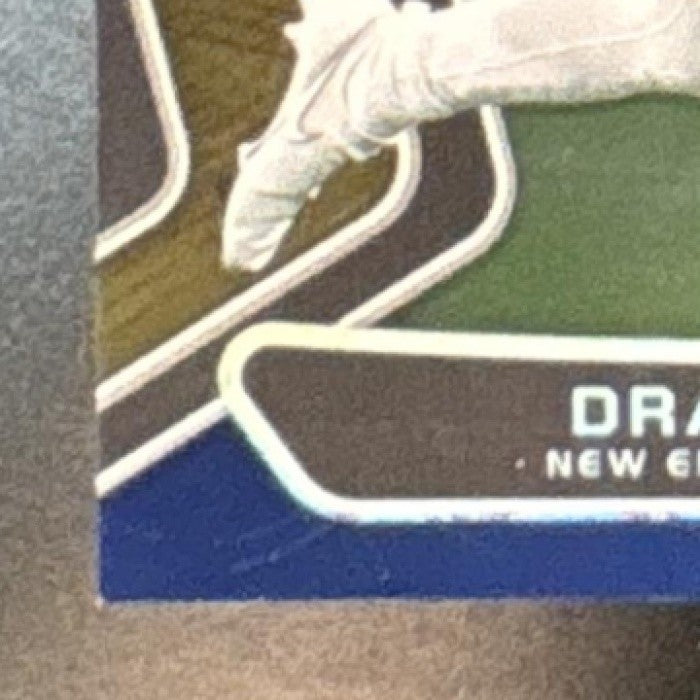 2024 Panini Totally Certified Drake Maye Gold Team Mirror Blue /199 #20 Patriots