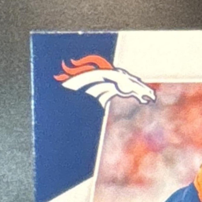 2018 Panini Phoenix Von Miller Veteran Materials /25 #14 Denver Broncos