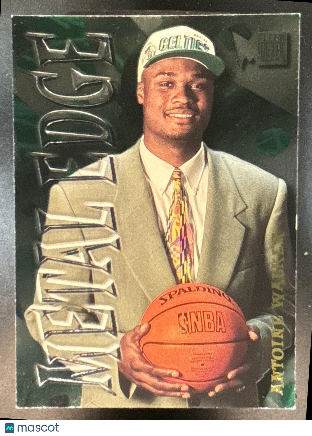 1996 Skybox Metal Antoine Walker Edge #14 Celtics