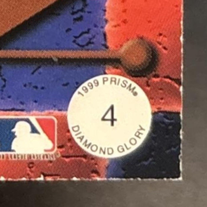 1999 Pacific Prism Greg Maddux Diamond Glory #4 Atlanta Braves