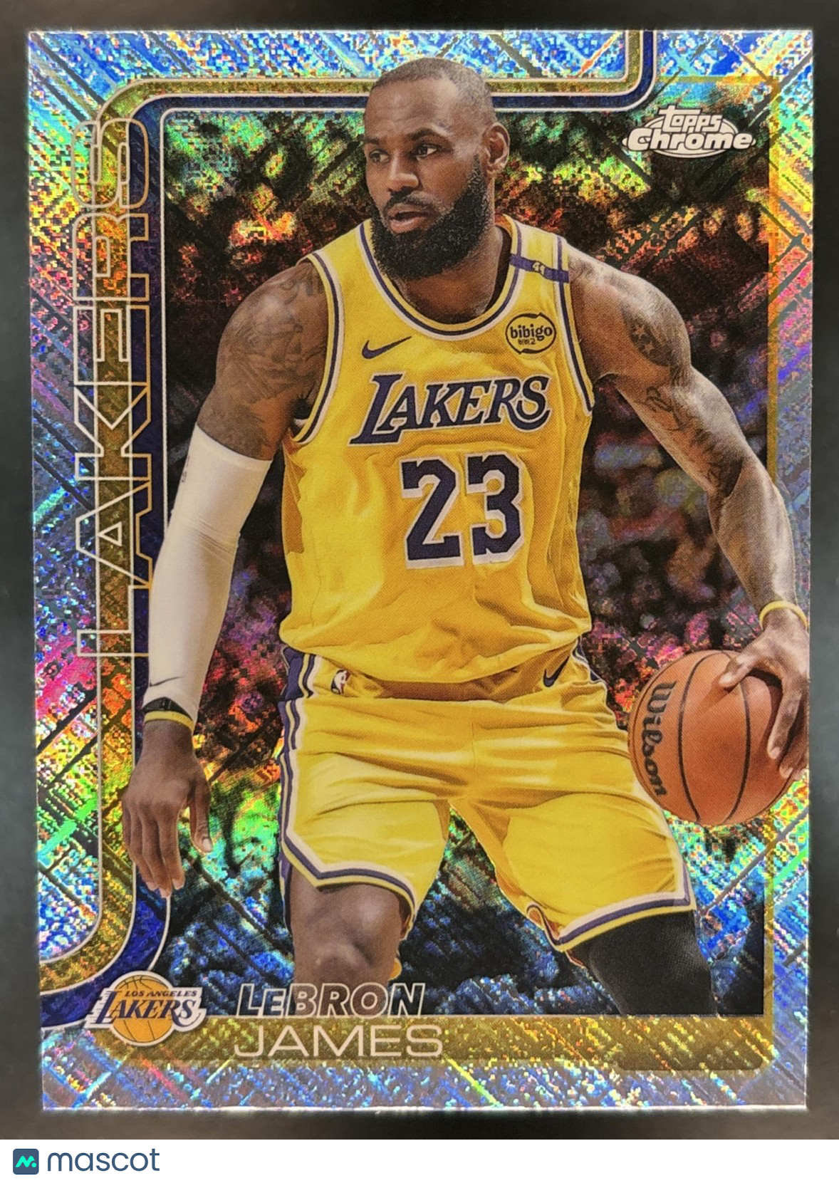 2025-26 Topps Chrome LeBron James Skylight #127 Los Angeles Lakers
