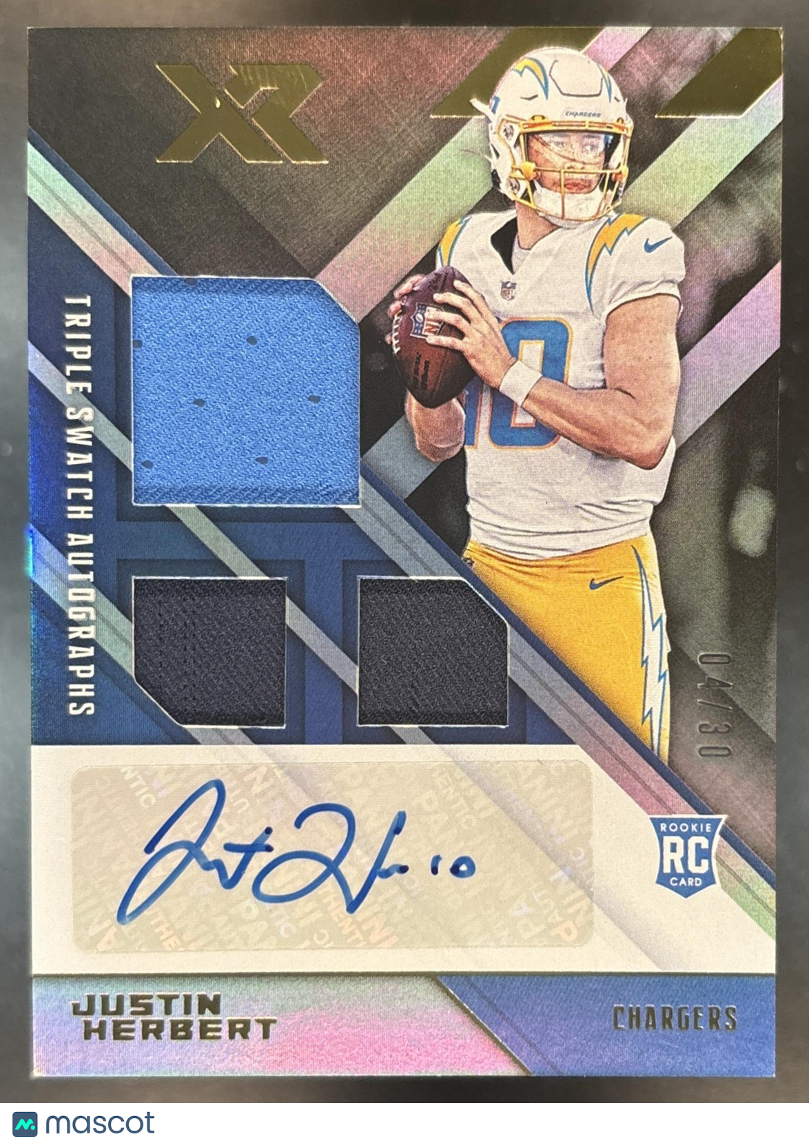 2020 Panini XR Justin Herbert /30 #203 RC Auto Los Angeles Chargers