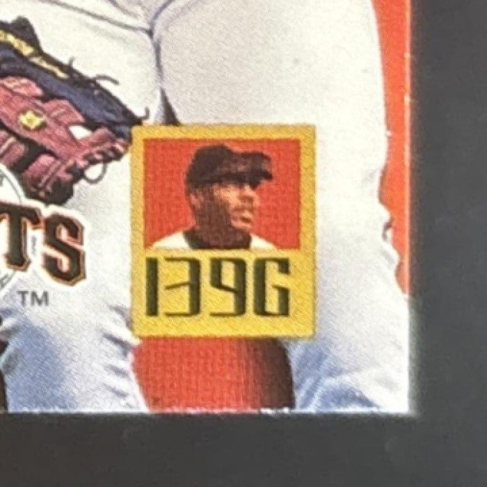 1999 Fleer Ultra Barry Bonds Gold Medallion DJ2 #139G Giants