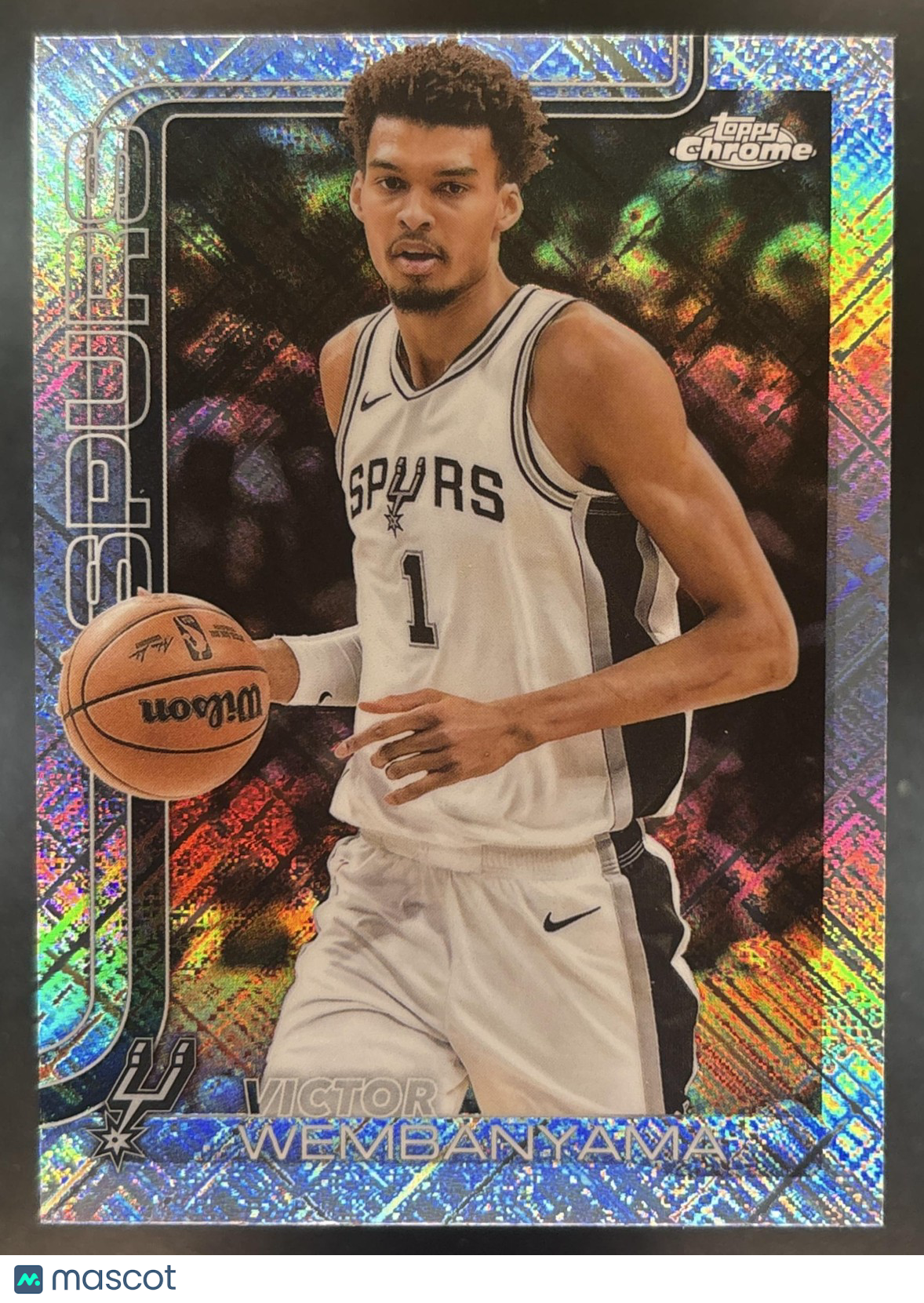 2025-26 Topps Chrome Victor Wembanyama Skylight Refractor #221 San Antonio Spurs