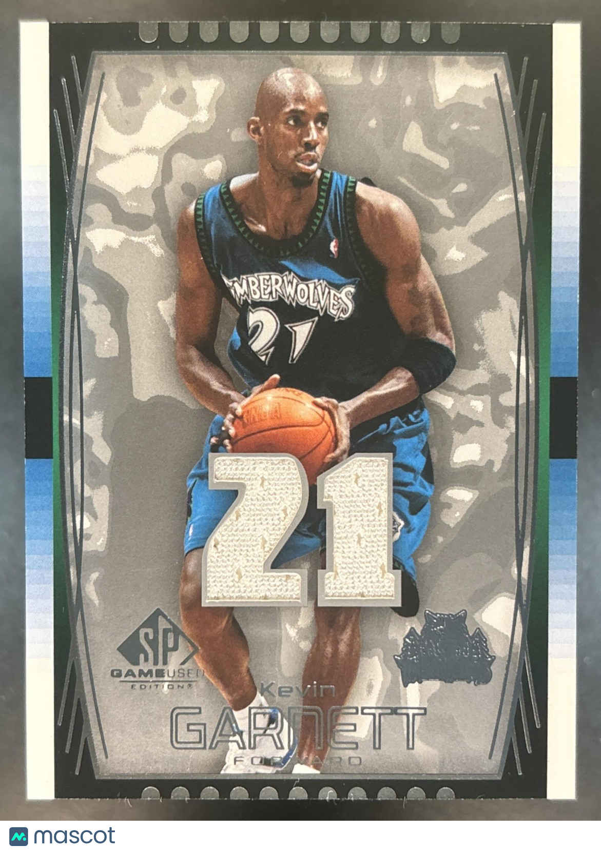 2004-05 SP Game Used Kevin Garnett #77 MEM Minnesota