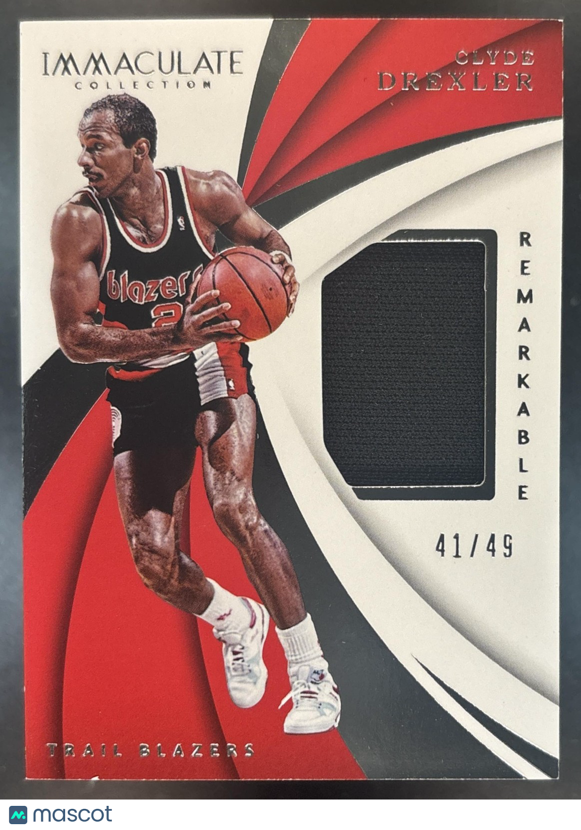 2017-18 Immaculate Collection Clyde Drexler Remarkable Memorabilia /49
