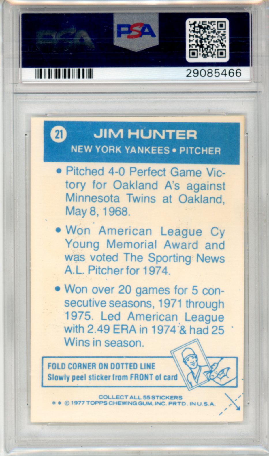 1977 Topps Cloth Stickers Jim Hunter Cloth Stickers #21 PSA 8