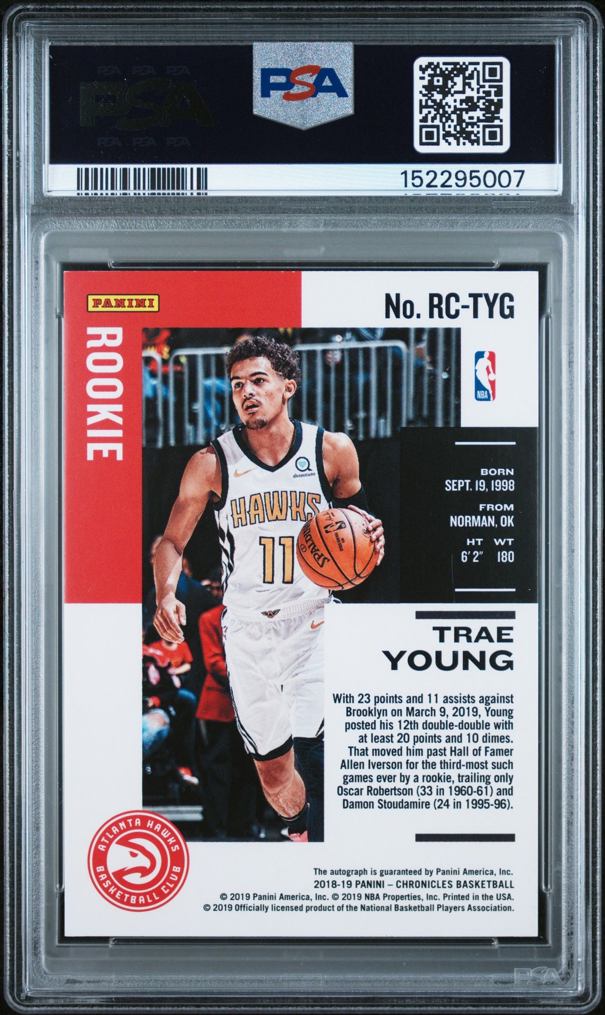 2018 Chronicles Rookie Signatures Trae Young Chronicles  Red PSA 9 Auto