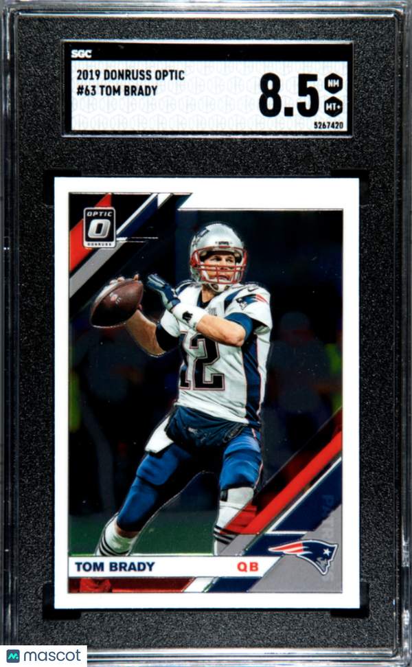 2019 Donruss Optic Tom Brady #63 SGC 8.5 Football