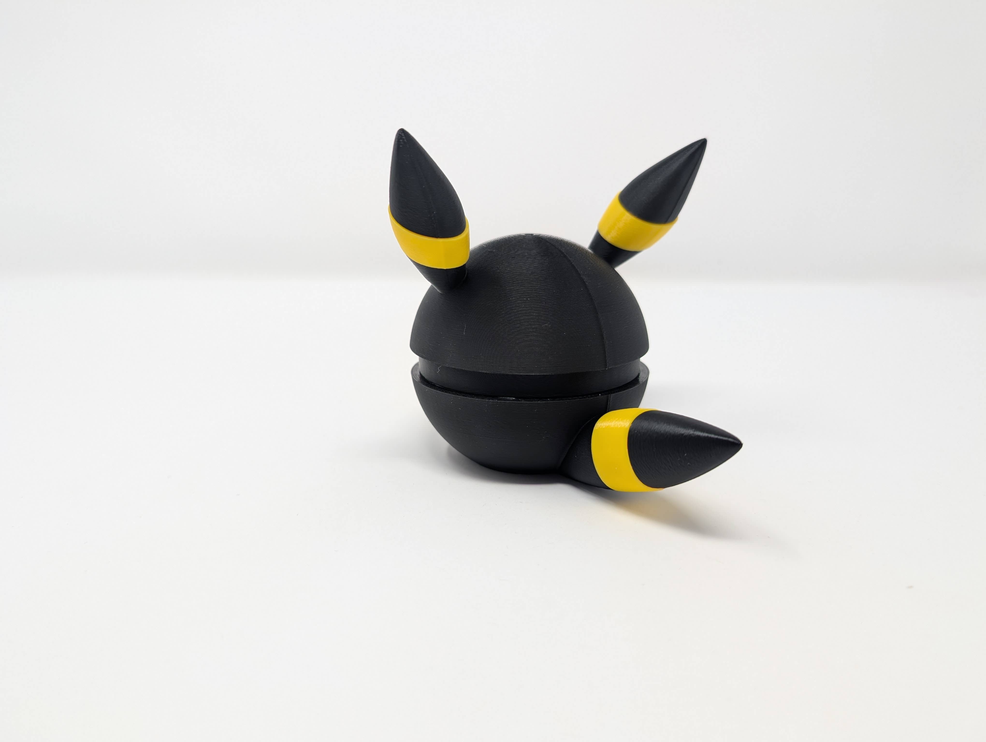 Umbreon Style Pokeball - Pokemon